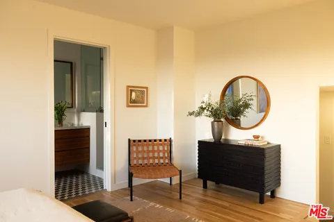 $1,800,000 | 1508 Sanborn Avenue, Los Angeles, CA 90027