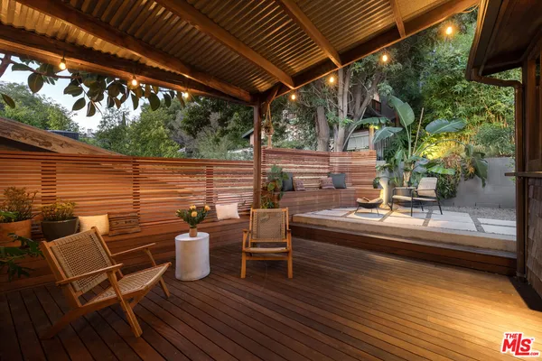 $1,800,000 | 1508 Sanborn Avenue, Los Angeles, CA 90027