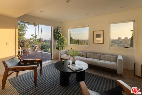 $1,800,000 | 1508 Sanborn Avenue, Los Angeles, CA 90027