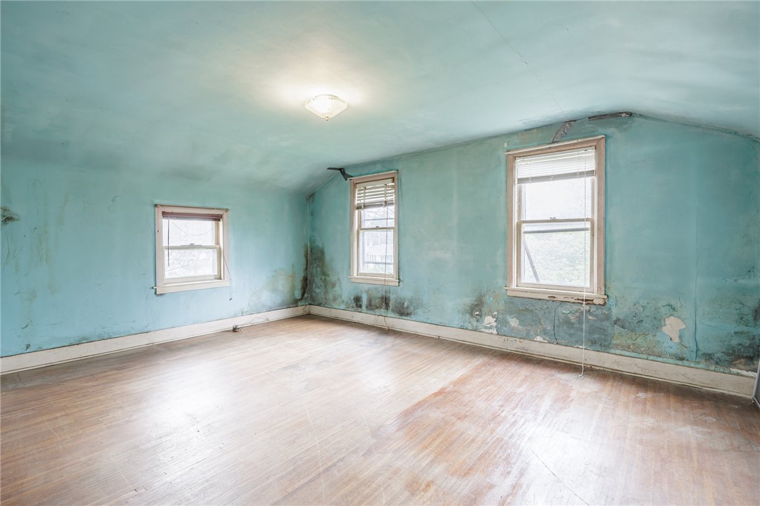 3513 Lyell Road Gates, NY 14606 - Photo 20 of 29