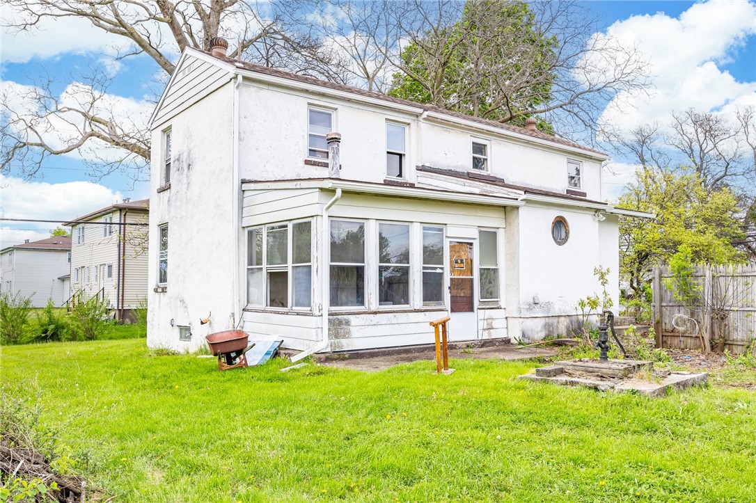 3513 Lyell Road Gates, NY 14606 - Photo 4 of 29