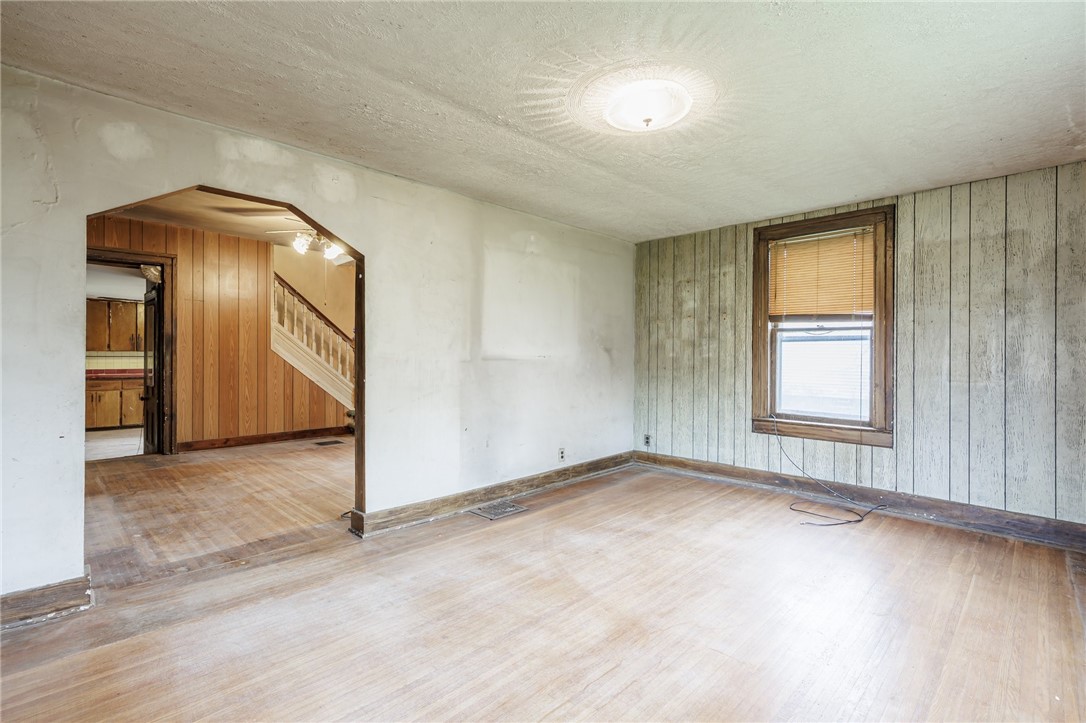 3513 Lyell Road Gates, NY 14606 - Photo 6 of 29