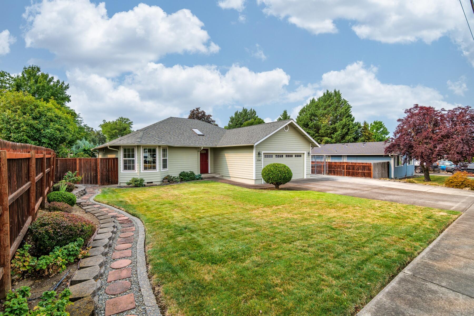 3348 Delta Waters Road Medford, OR 97504 - Photo 1 of 46 batch_1