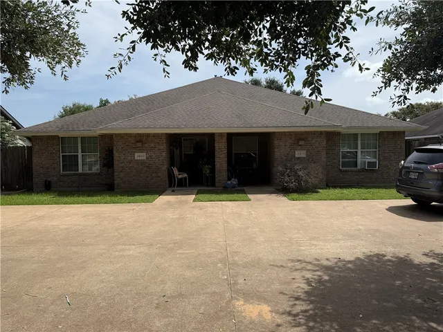 $409,500 | 3809-11 Oldenburg Lane, College Station, TX 77845