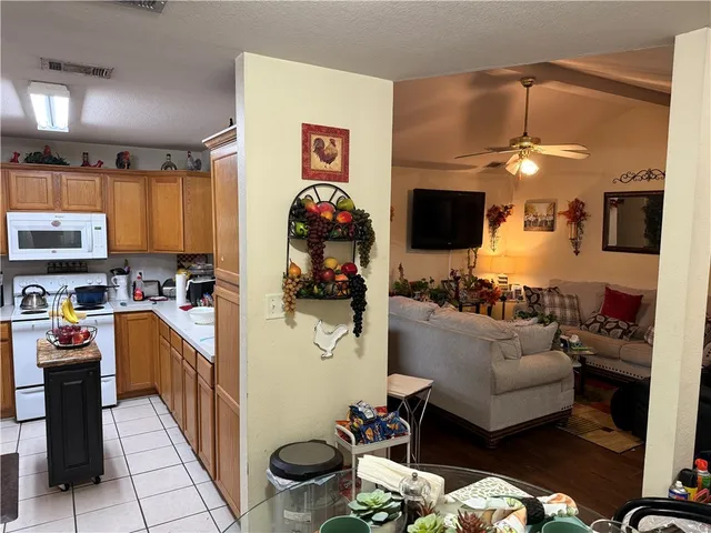 $409,500 | 3809-11 Oldenburg Lane, College Station, TX 77845