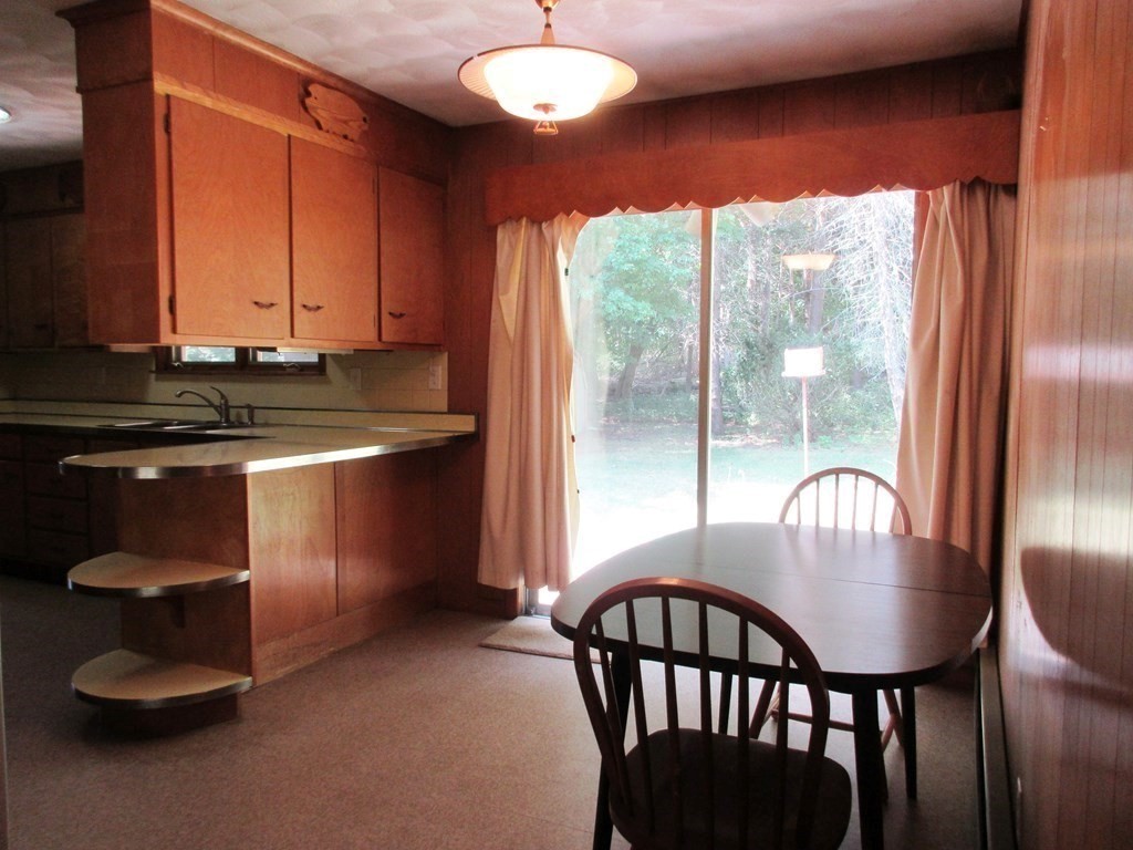 4 Mallard Road Worcester, MA 01607 - Photo 8 of 25 Gallery Image 8