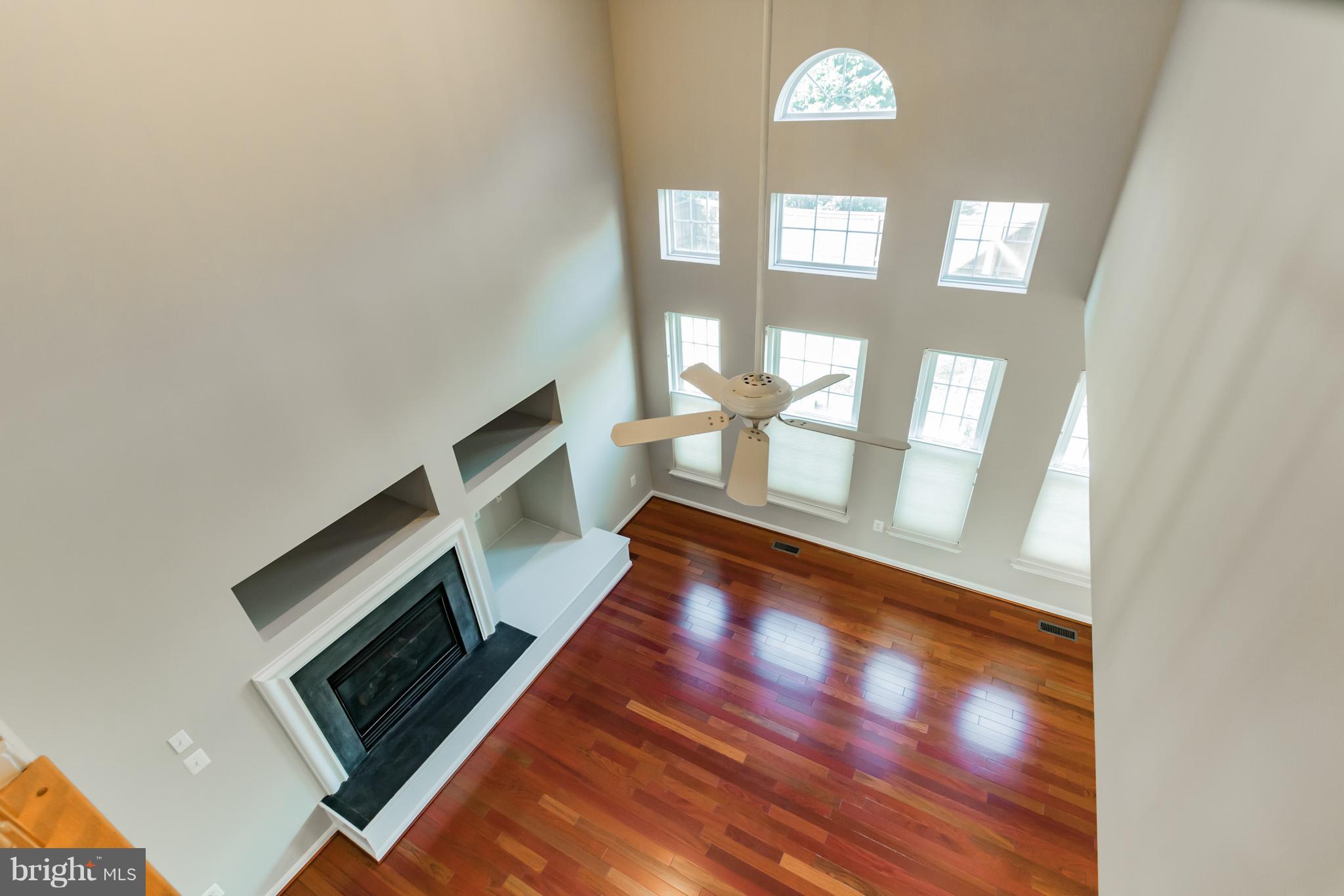 17900 Coachmans Road Germantown, MD 20874 - Photo 15 of 30 Two Storey Family Room