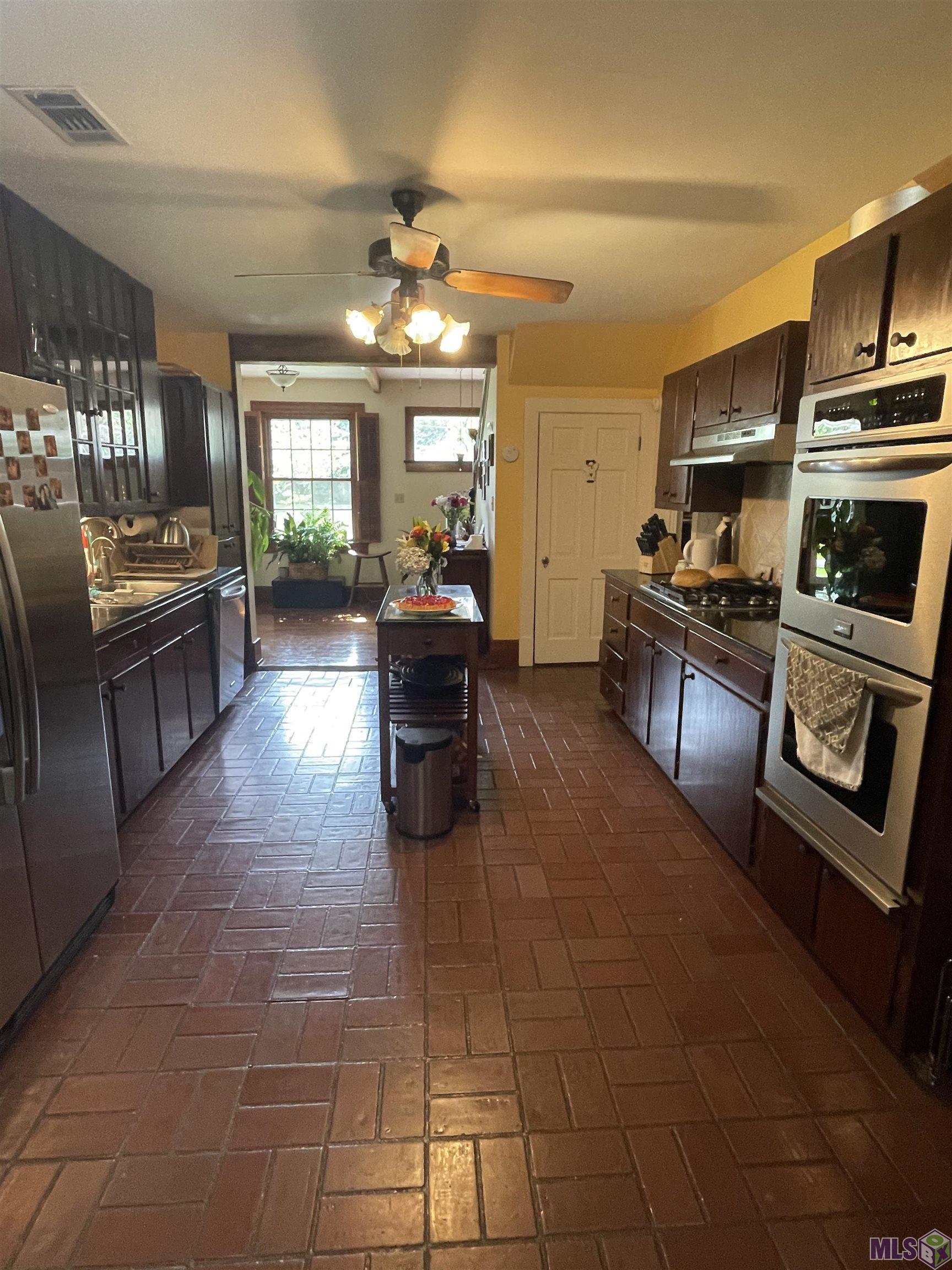 1730 Blouin Avenue Baton Rouge, LA 70808 - Photo 6 of 27