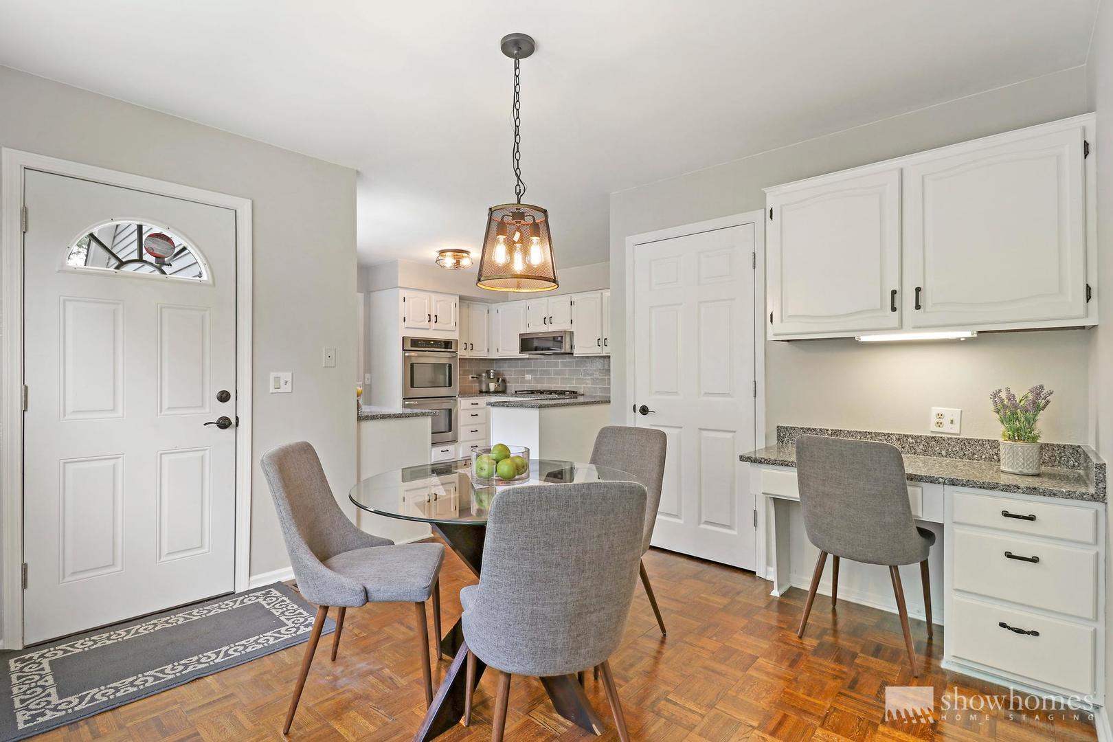 111 Green Bay Road Lake Bluff, IL 60044 - Photo 11 of 32