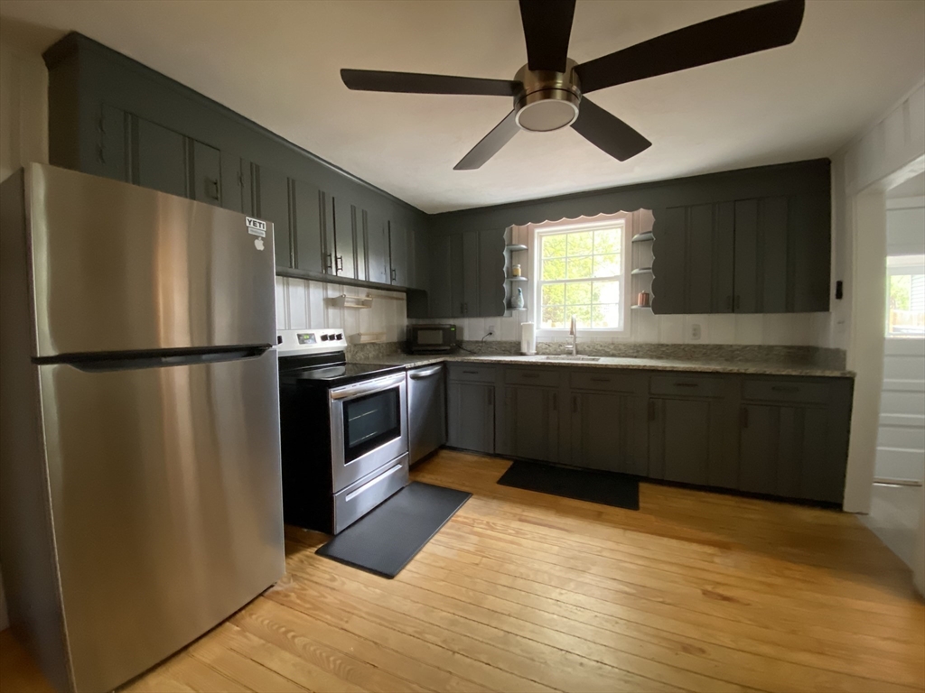 32 South Spencer Road Spencer, MA 01562 - Photo 16 of 34