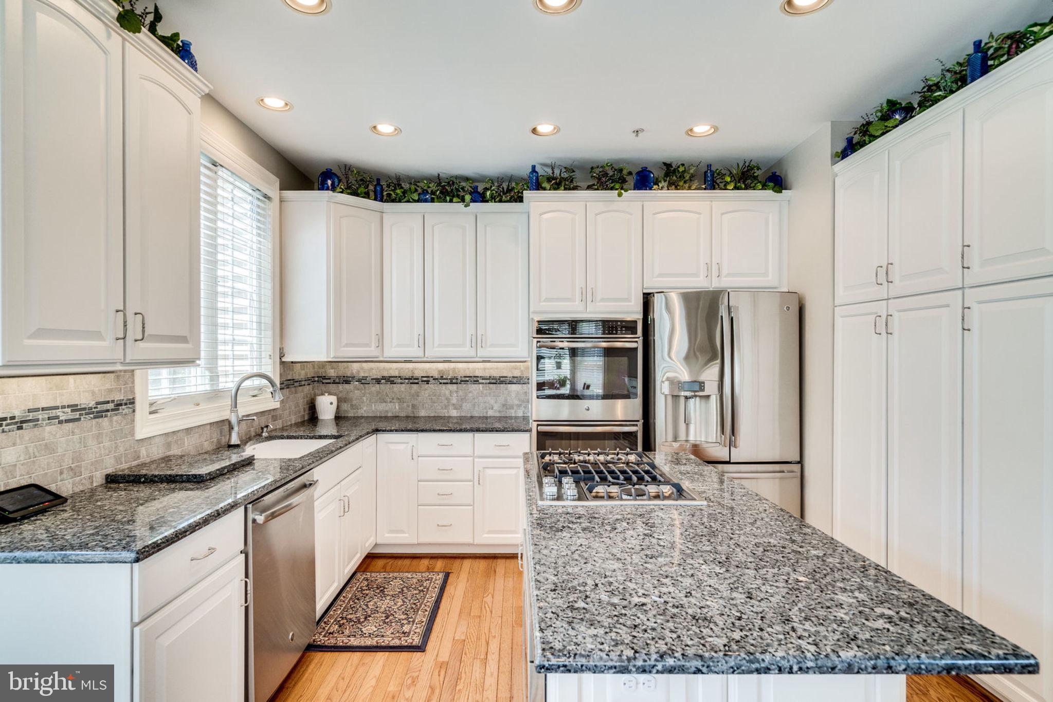 6485 Topsails Lane Springfield, VA 22150 - Photo 18 of 62 Kitchen