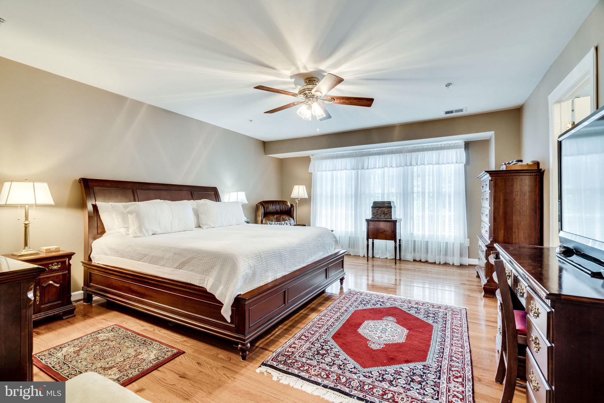 6485 Topsails Lane Springfield, VA 22150 - Photo 26 of 62 Master Bedroom