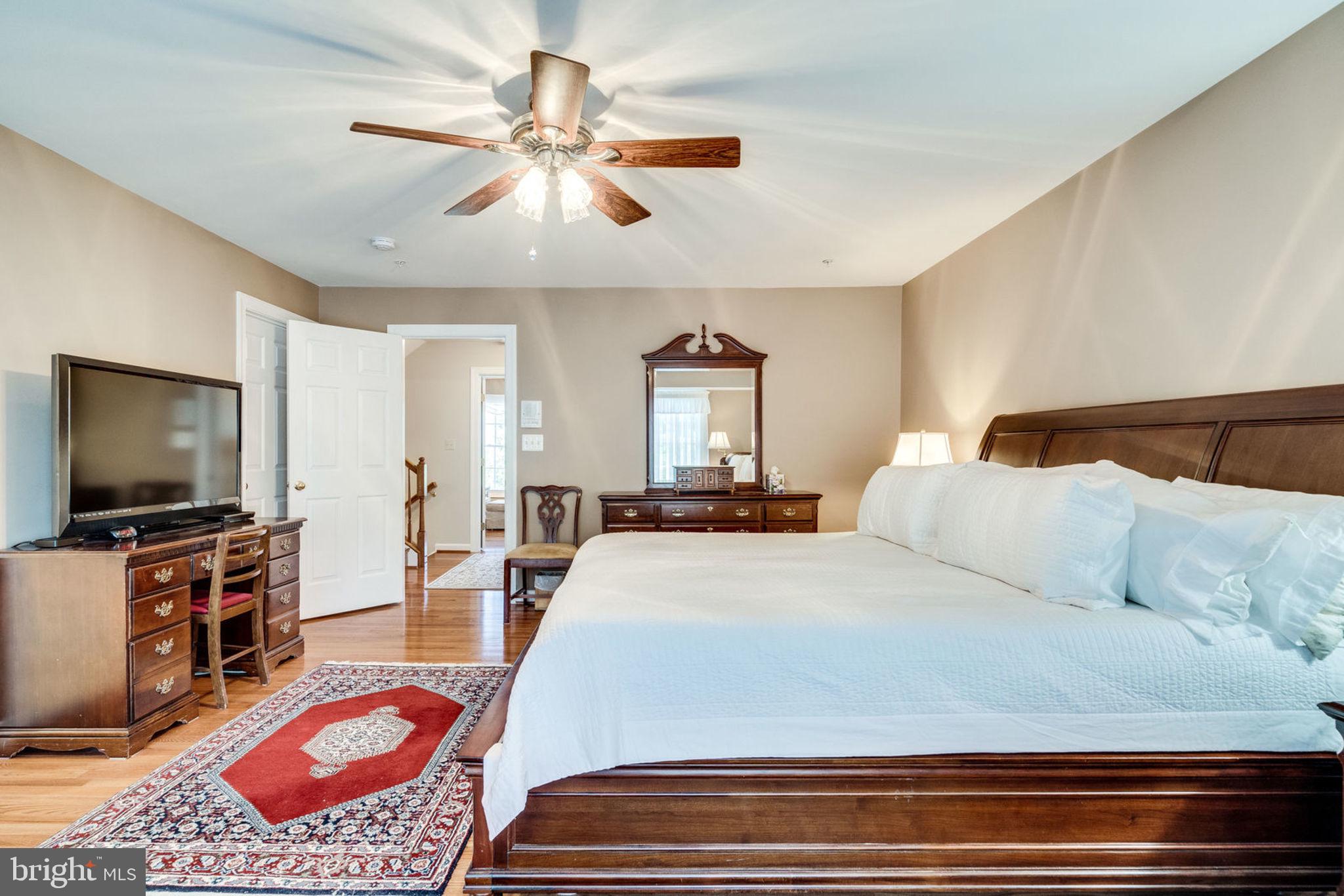 6485 Topsails Lane Springfield, VA 22150 - Photo 29 of 62 Master Bedroom