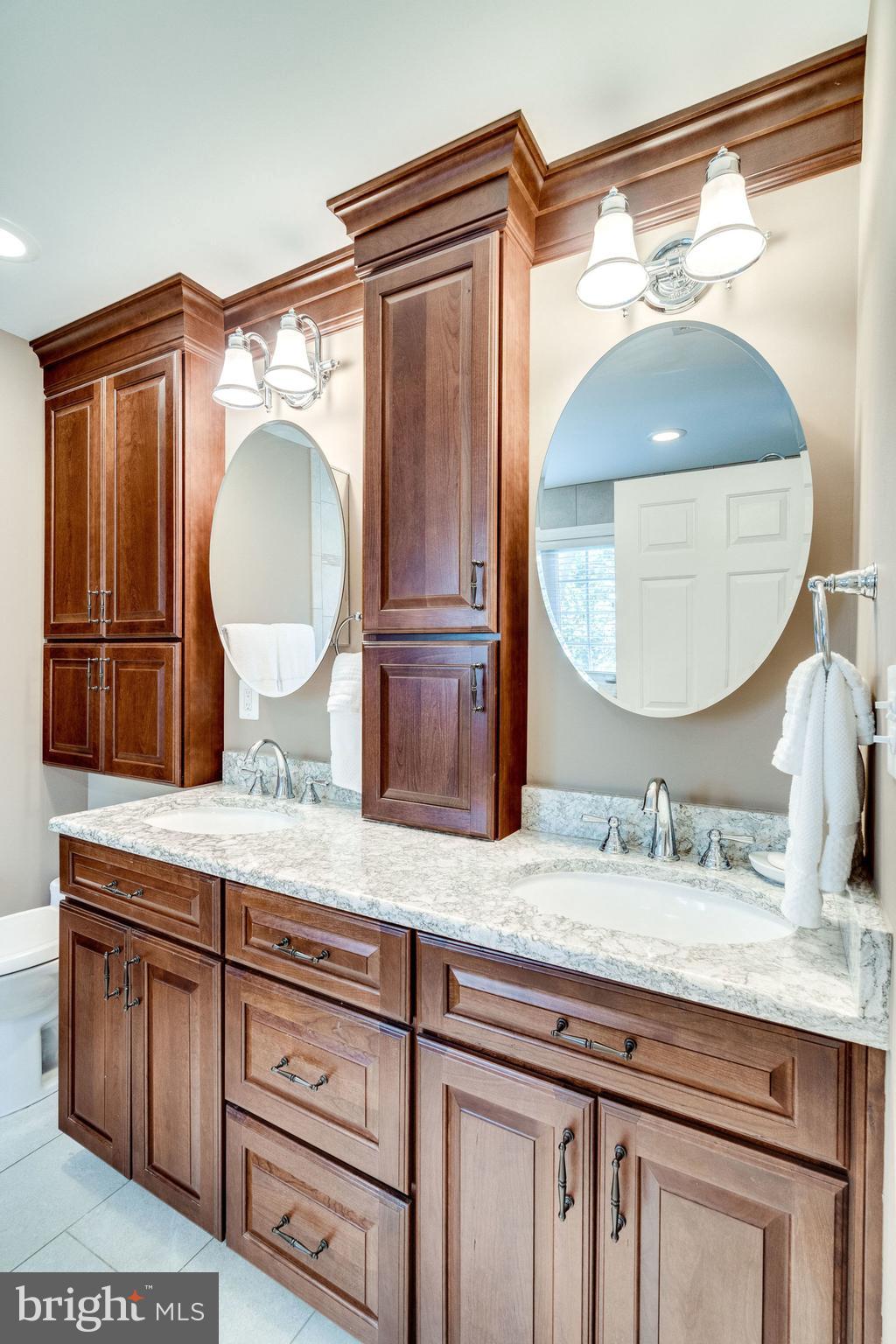 6485 Topsails Lane Springfield, VA 22150 - Photo 32 of 62 Master Bath Cabinetry