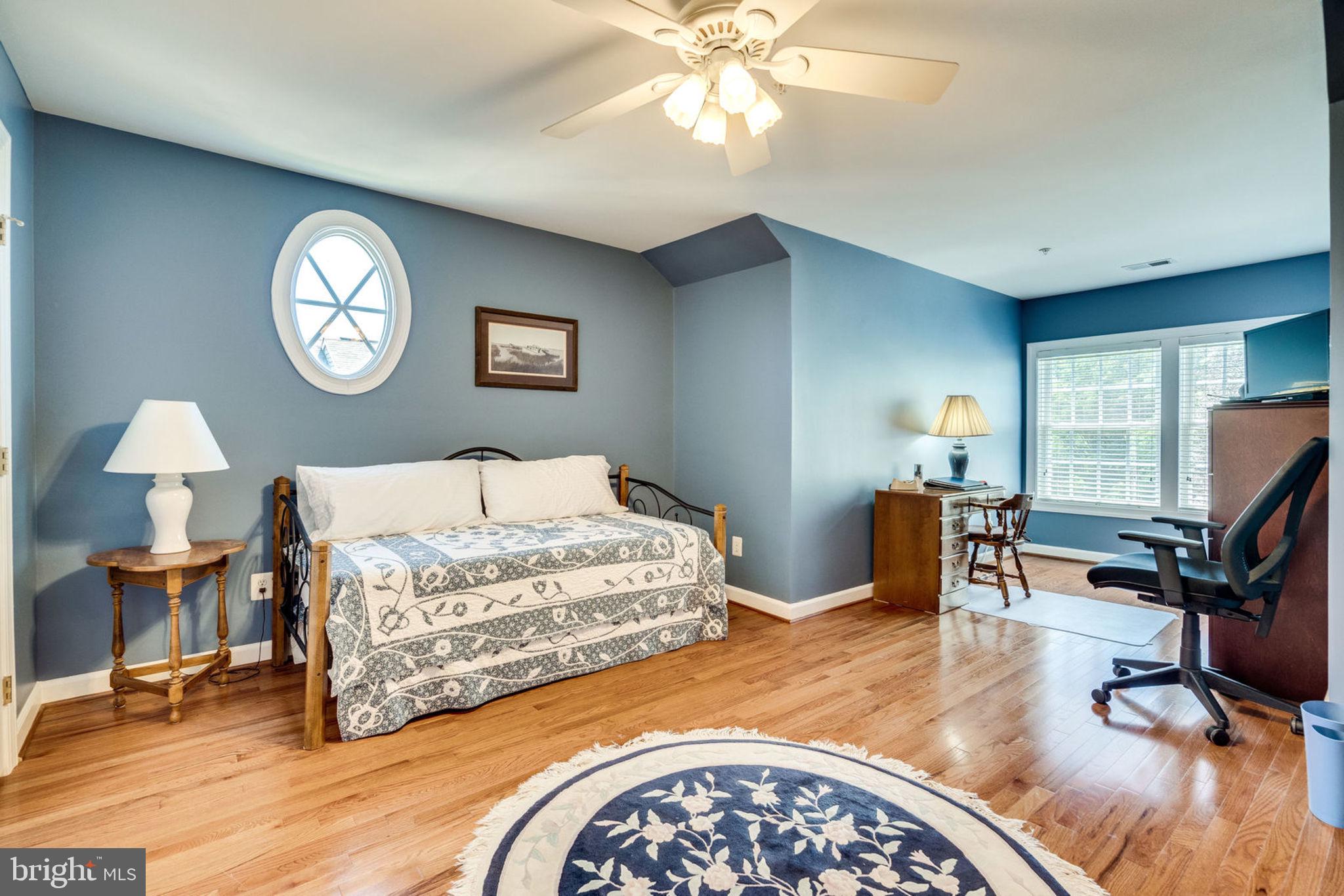 6485 Topsails Lane Springfield, VA 22150 - Photo 41 of 62 3rd Bedroom
