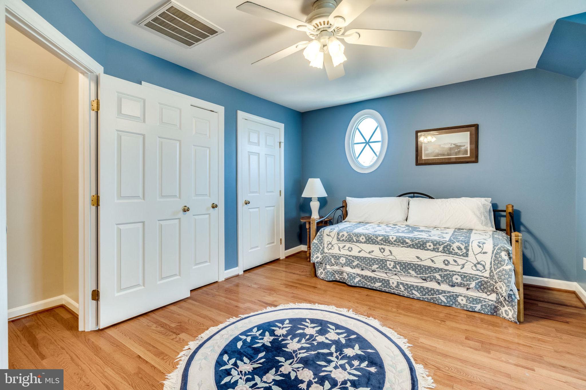6485 Topsails Lane Springfield, VA 22150 - Photo 42 of 62 3rd Bedroom