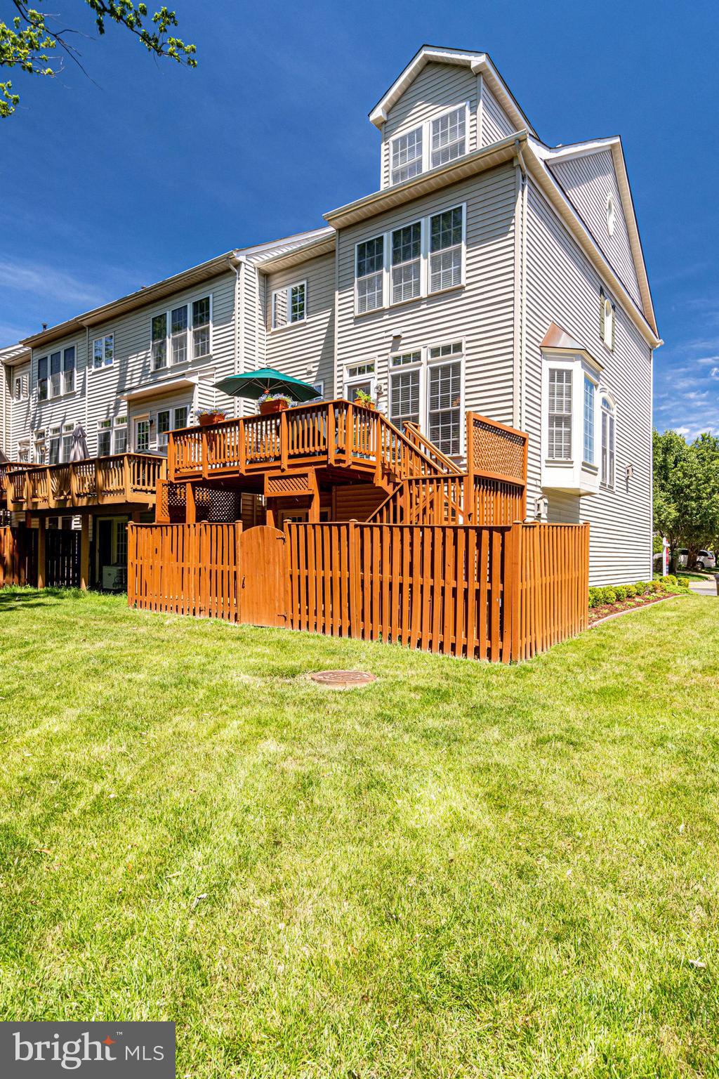 6485 Topsails Lane Springfield, VA 22150 - Photo 53 of 62 Rear View