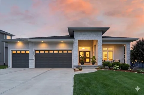 $739,900 | 12000 West 184th Street, Overland Park, KS 66013