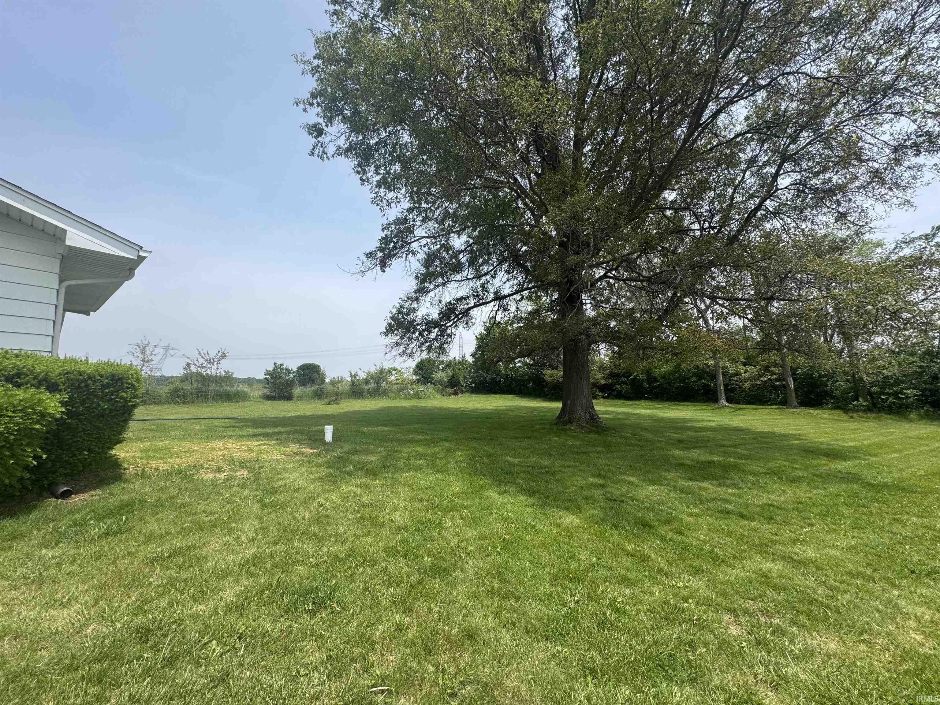 14612 Lower Huntington Road Roanoke, IN 46783 - Photo 28 of 31