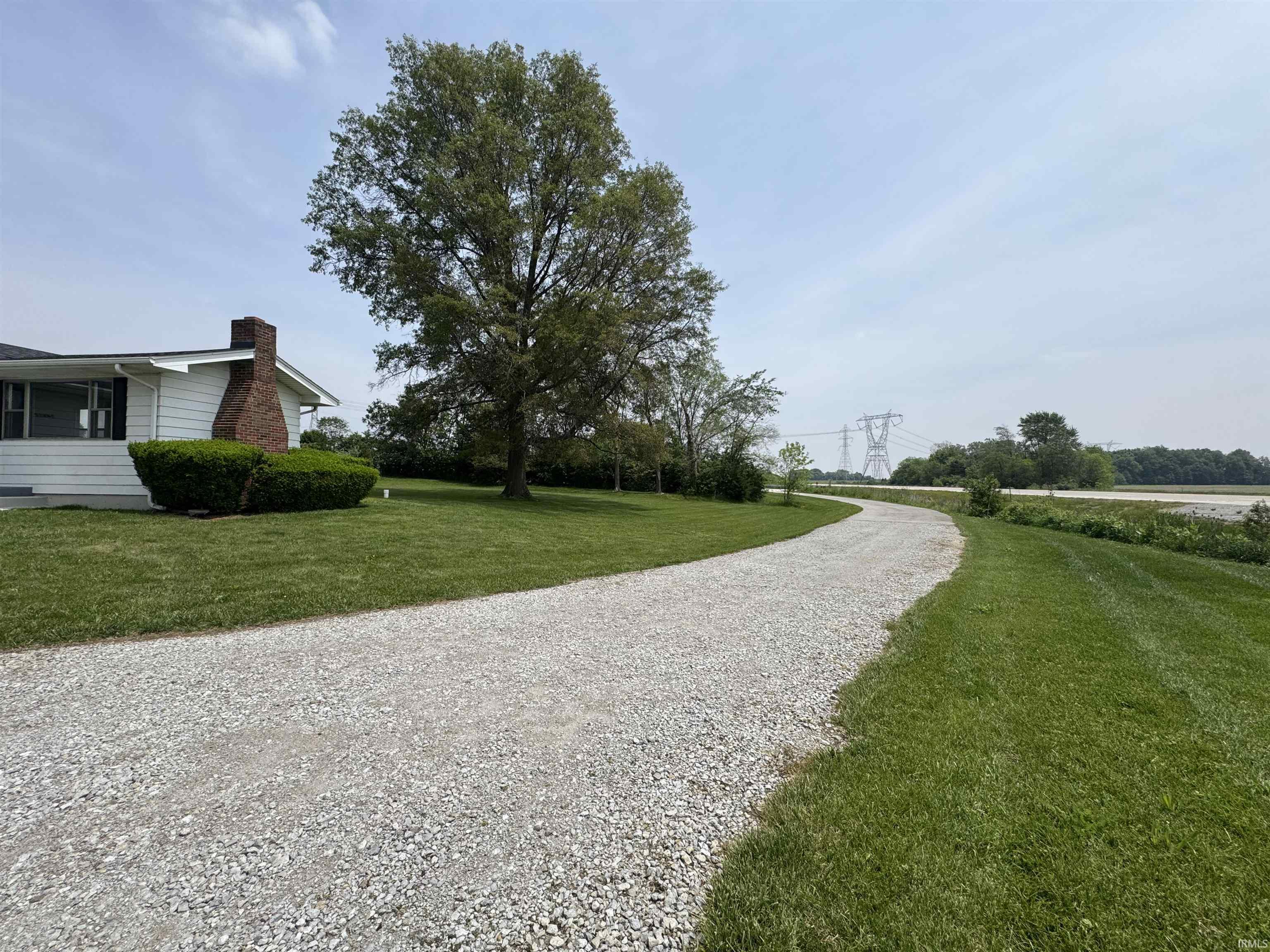 14612 Lower Huntington Road Roanoke, IN 46783 - Photo 6 of 31