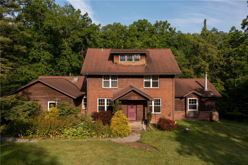 2755 North Neshannock Road Clark, PA 16150 - Photo 1 of 25 Gallery Image 1