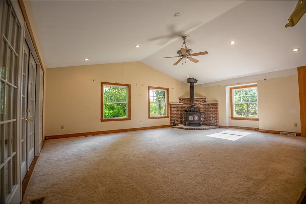 2755 North Neshannock Road Clark, PA 16150 - Photo 8 of 25 Gallery Image 8