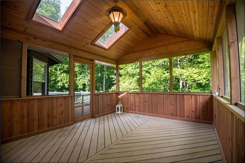 2755 North Neshannock Road Clark, PA 16150 - Photo 9 of 25 Gallery Image 9