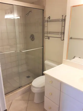 $1,750 | 777 South Federal Highway, Unit PH 4, Pompano Beach, FL 33062