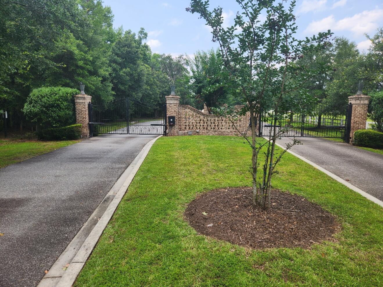 0 Bridal Path Boulevard Hardeeville, SC 29927 - Photo 2 of 36 Main Gate