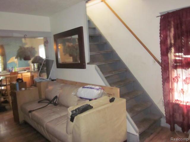 907 Wayne Street Jackson, MI 49202 - Photo 16 of 21