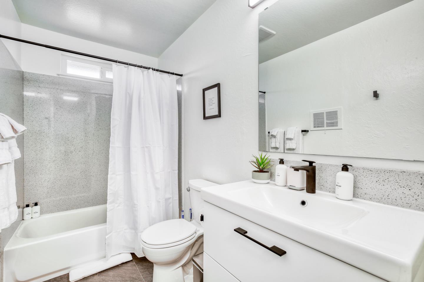 128 East Reed Street, Unit 5 San Jose, CA 95112 - Photo 8 of 18