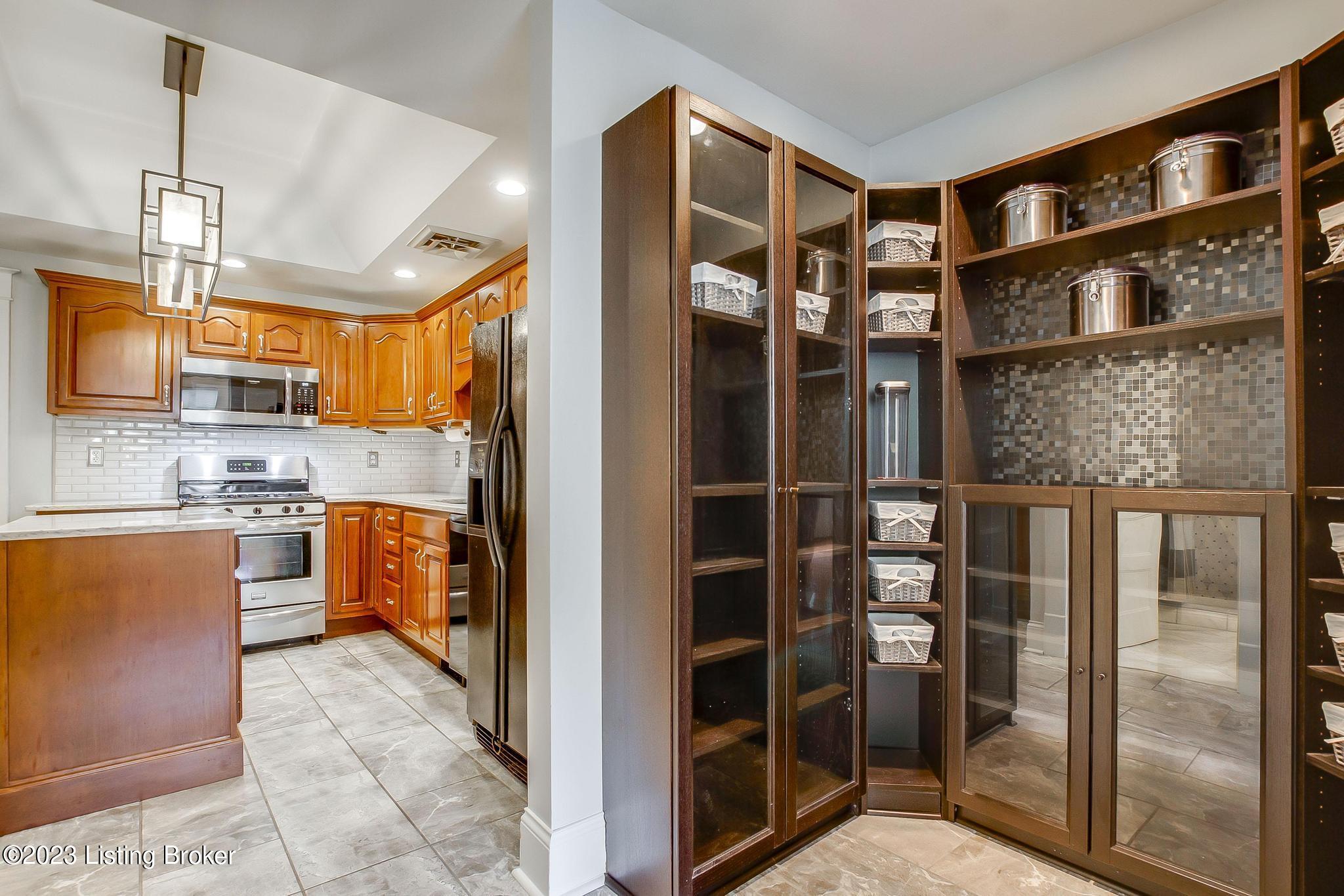 1932 Rutherford Avenue Louisville, KY 40205 - Photo 18 of 58 Custom designed pantry