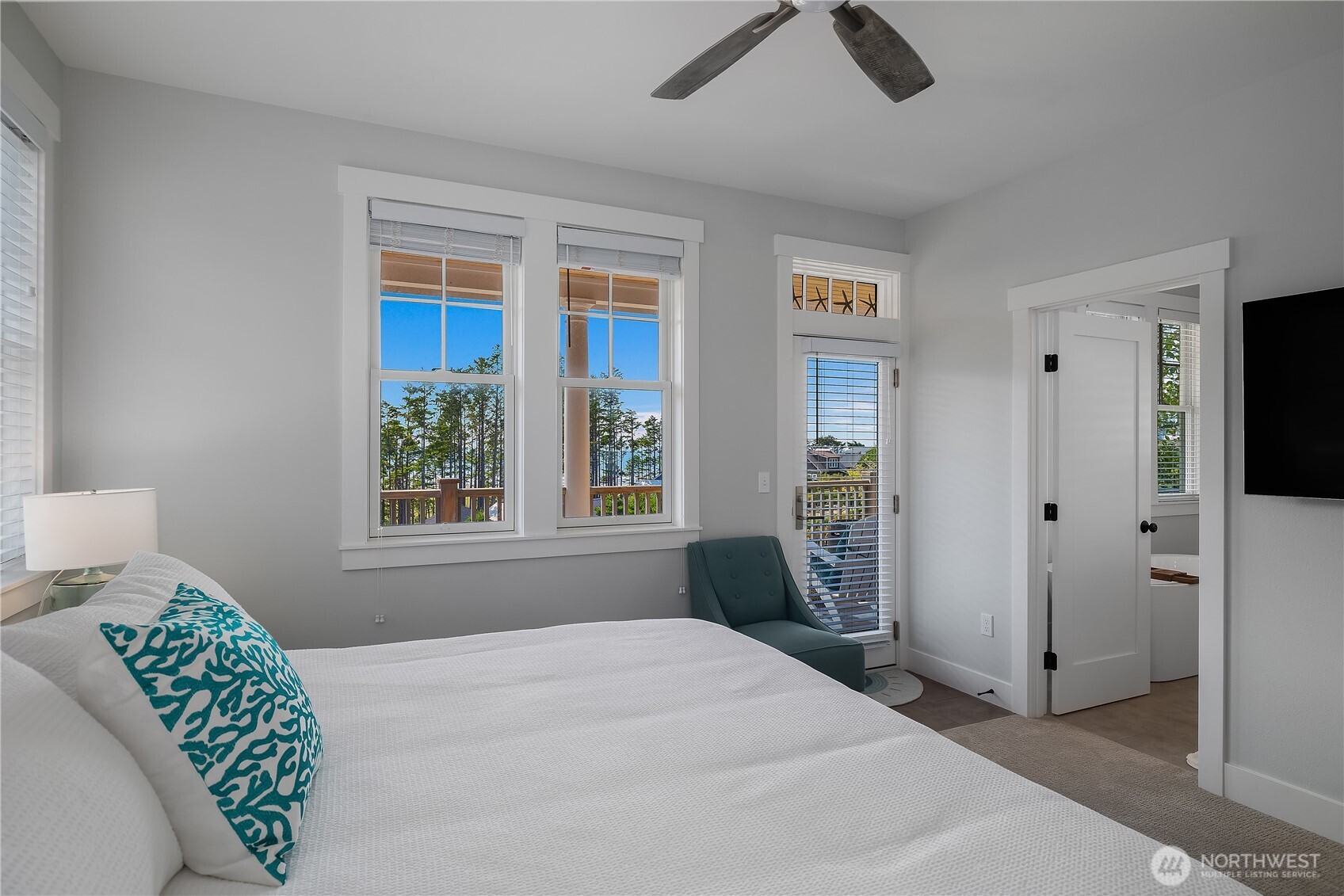 18 Hidden Cove Loop Pacific Beach, WA 98571 - Photo 11 of 35