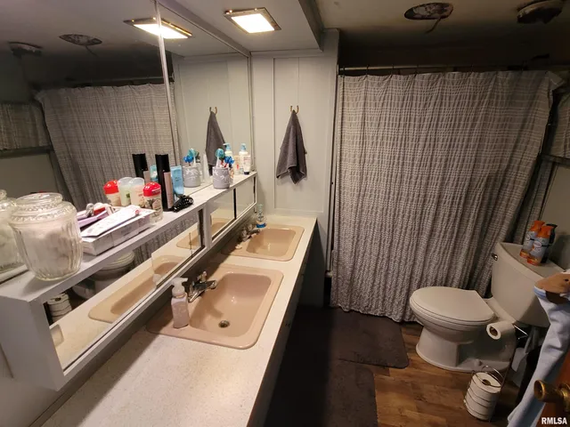 $147,500 | 3993 Greenridge Road, Alma, IL 62807