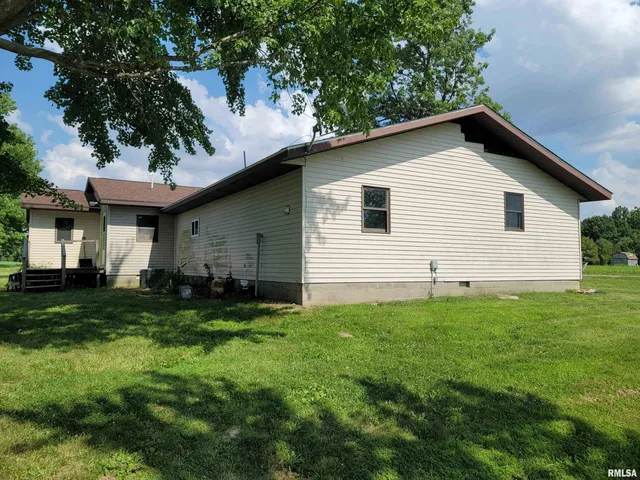 $147,500 | 3993 Greenridge Road, Alma, IL 62807
