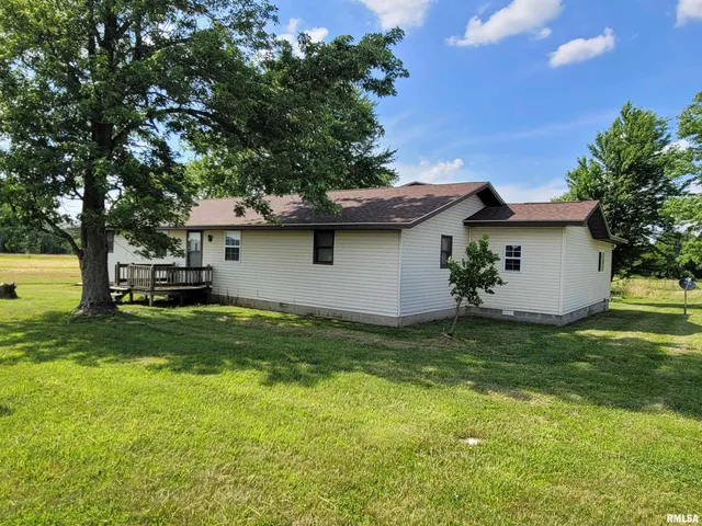 $147,500 | 3993 Greenridge Road, Alma, IL 62807