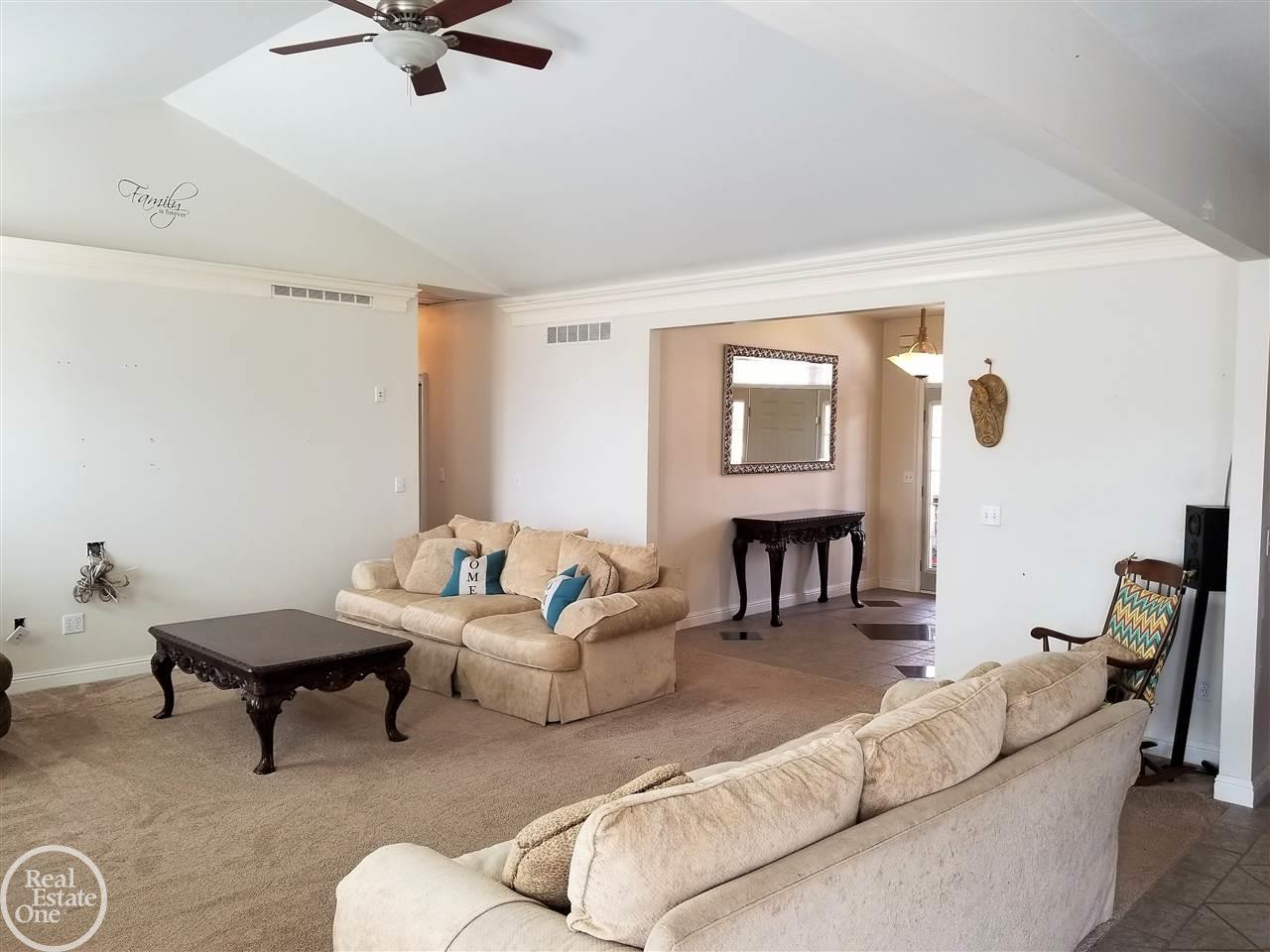 7545 Broadbridge Road Fair Haven, MI 48023 - Photo 17 of 84 31344103-16.JPG