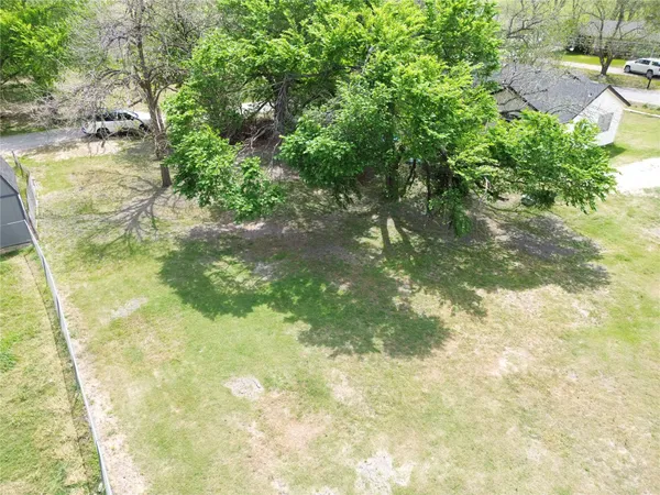 $62,500 | 303 East Wolf, Granger, TX 76530