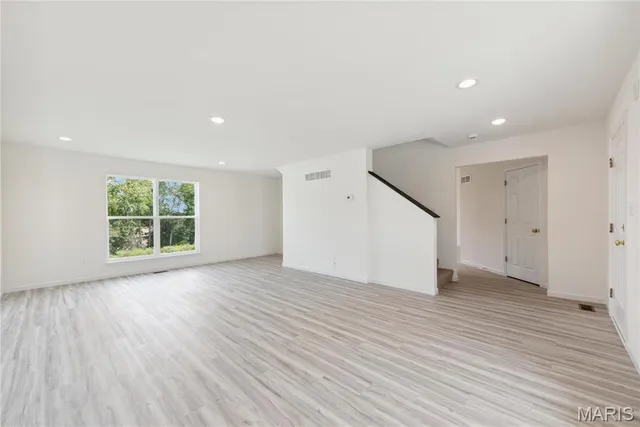 $2,400 | 454 Sweetgrass Drive, Wentzville, MO 63385