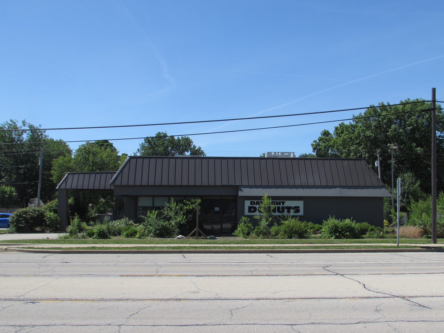 901 East Southline Road Tuscola, IL 61953 - Photo 2 of 15