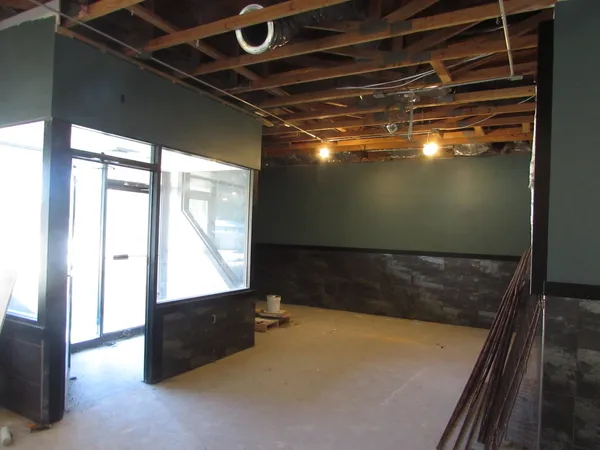 $365,000 | 901 East Southline Road, Tuscola, IL 61953