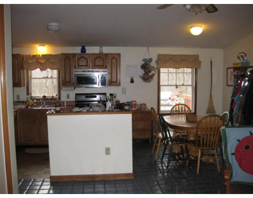 31 Sherman Hill Road Ware, MA 01082 - Photo 6 of 16 Gallery Image 6