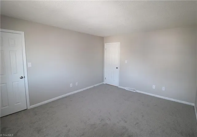 $1,100 | 4007 South Bend Drive, Unit 104, Winston-Salem, NC 27107