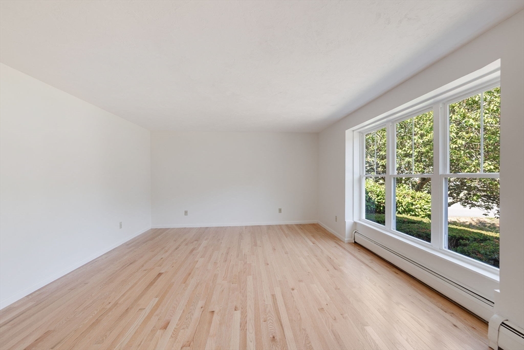 24 Fiddler's Cove Road Falmouth, MA 02556 - Photo 16 of 27