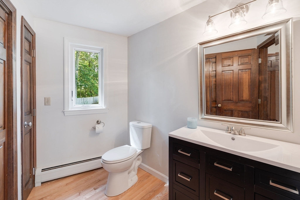 24 Fiddler's Cove Road Falmouth, MA 02556 - Photo 23 of 27