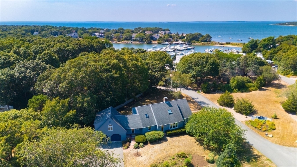 24 Fiddler's Cove Road Falmouth, MA 02556 - Photo 5 of 27
