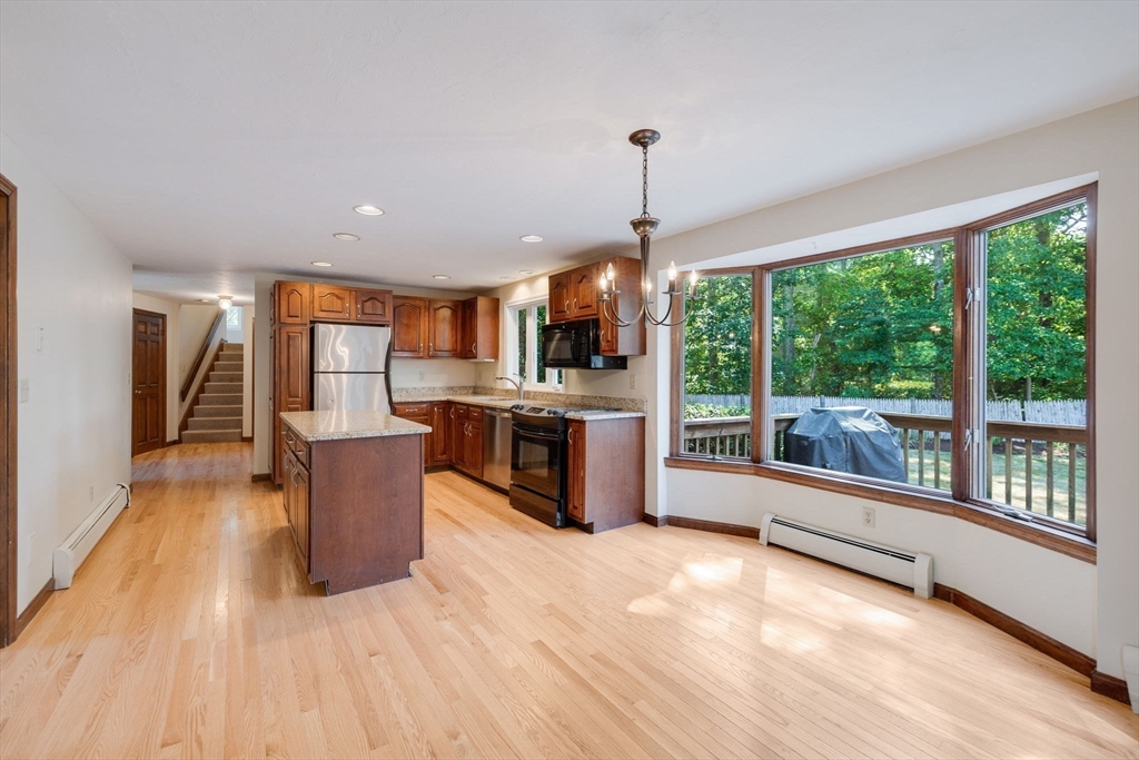 24 Fiddler's Cove Road Falmouth, MA 02556 - Photo 9 of 27