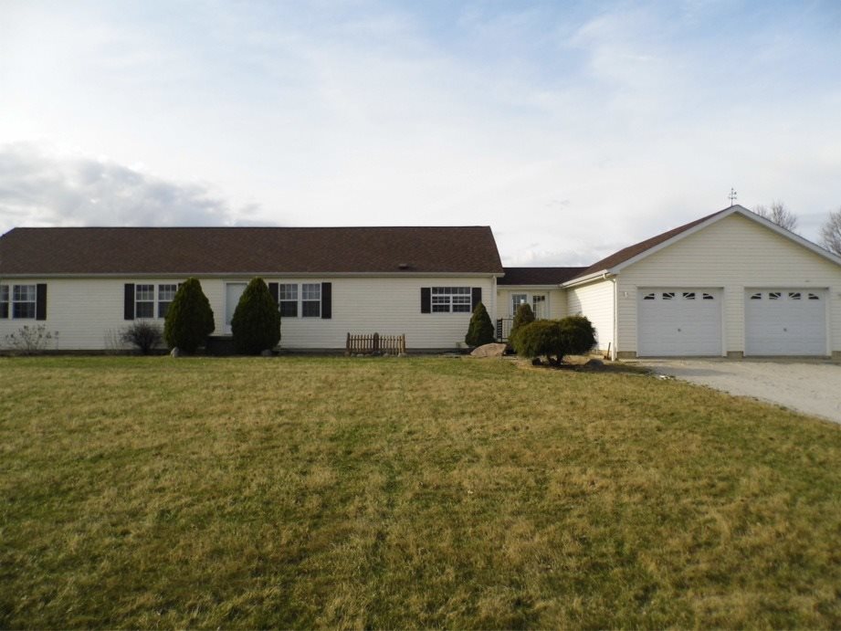 8884 West Division Line Road Delphi, IN 46923 - Photo 1 of 29 Gallery Image 1