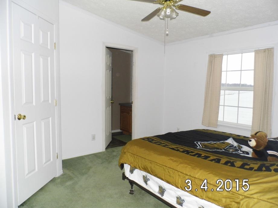 8884 West Division Line Road Delphi, IN 46923 - Photo 15 of 29 Gallery Image 15