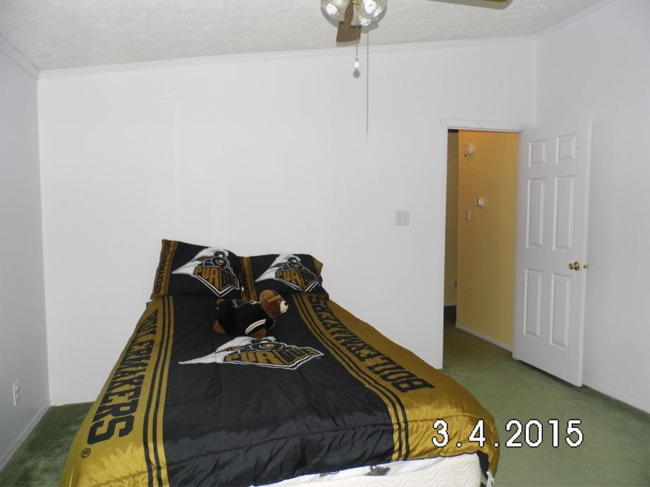 8884 West Division Line Road Delphi, IN 46923 - Photo 17 of 29 Gallery Image 17